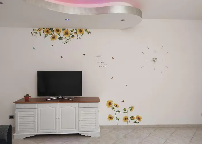 Il Girasole Del Centro Storico Дом отдыха Алкамо