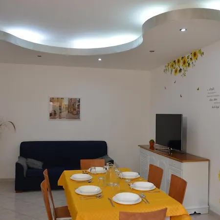 Ferienhaus Il Girasole Del Centro Storico Alcamo